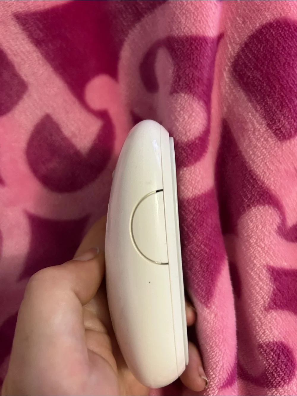 Apple White Magic Mouse (Bottom View)